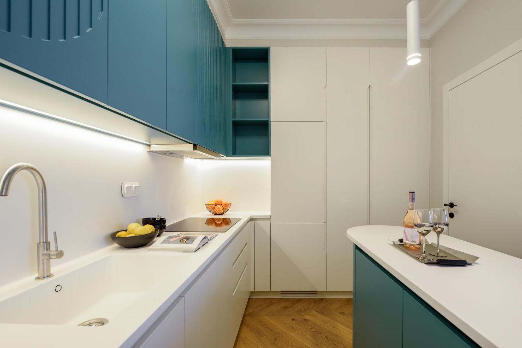 Queen Apartment Thessaloniki By Luxlikehome Exterior photo